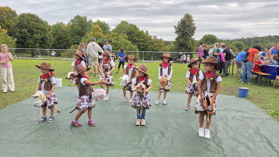 2025 09 21 Weltkindertag Cowgirls