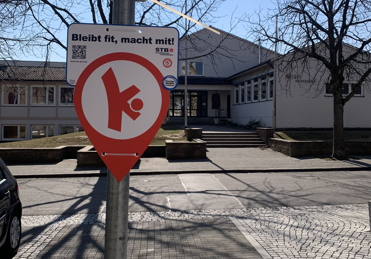 Bewegungshaltestellen nun auch auf Englisch und Ukrainisch